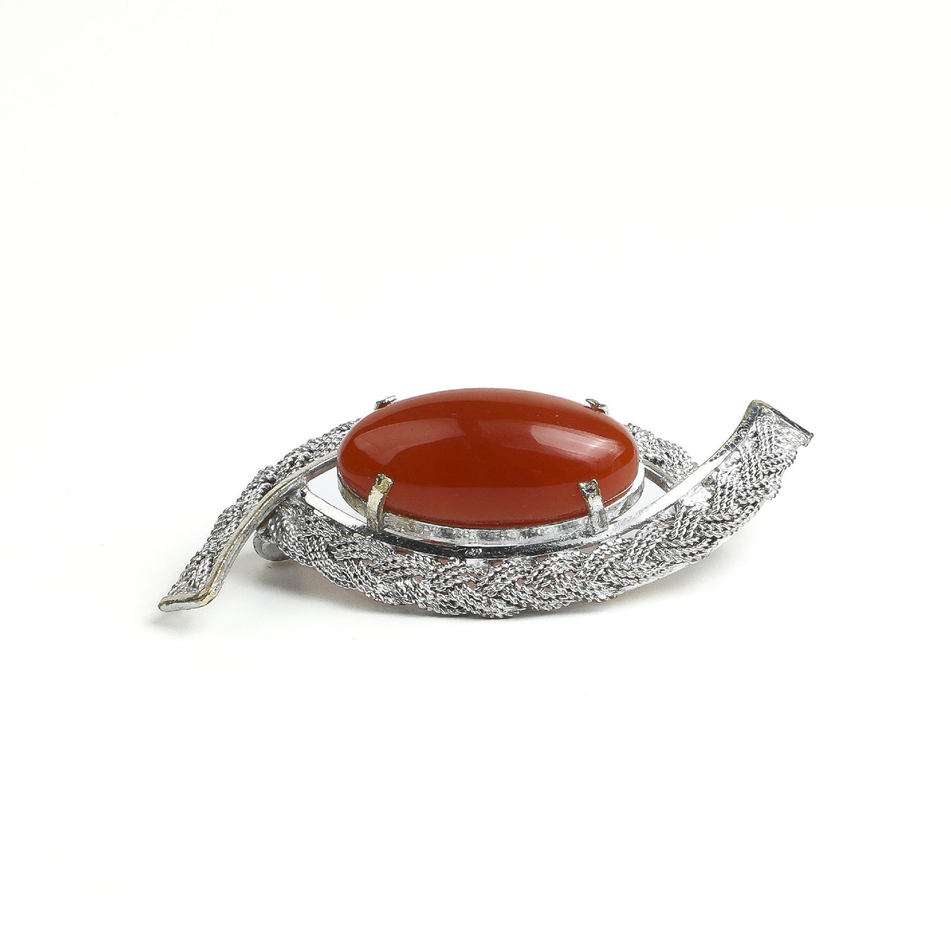 Japanese Showa Era Red Agate Brooch