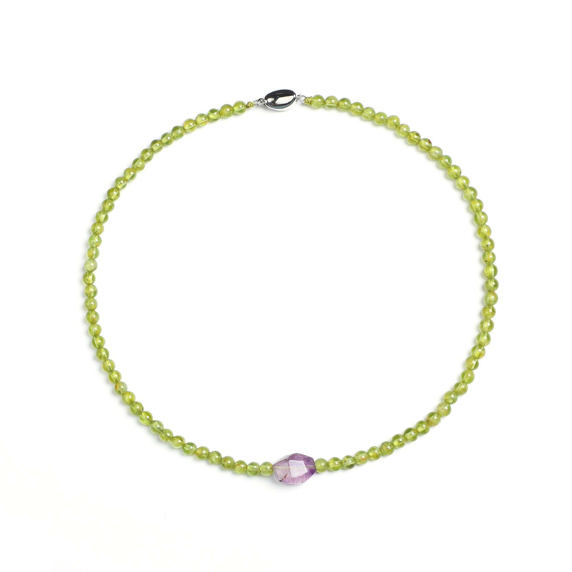Luminous Revival Collection
Olivine Aurora Necklace