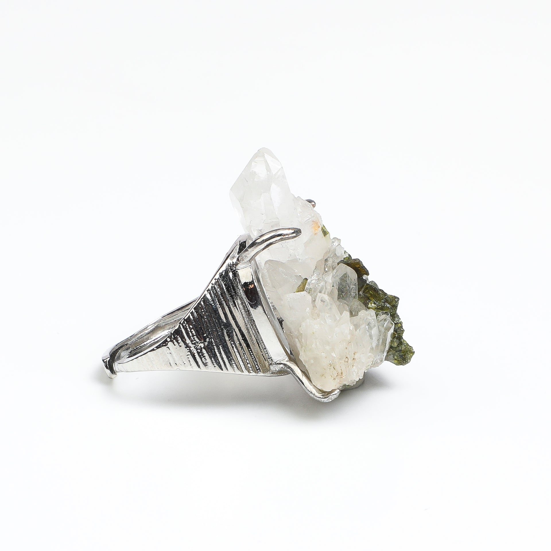 Worldly Wanderlust Collection 
Crystal Garden Ring